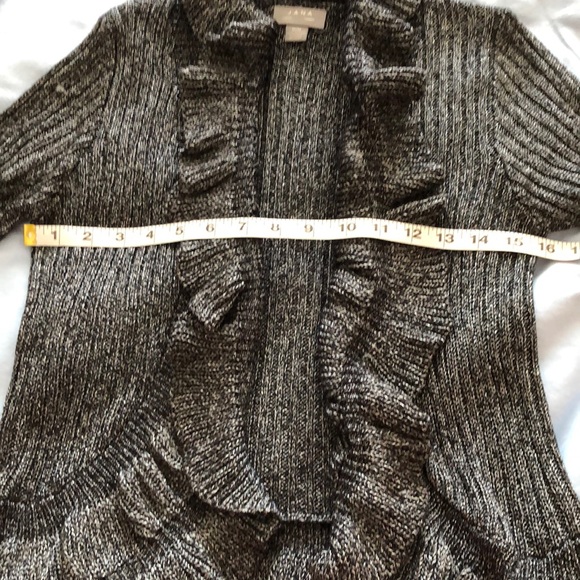 Elegant Open Front Sweater. Pretty Knitted Pattern Size M - Picture 16 of 16